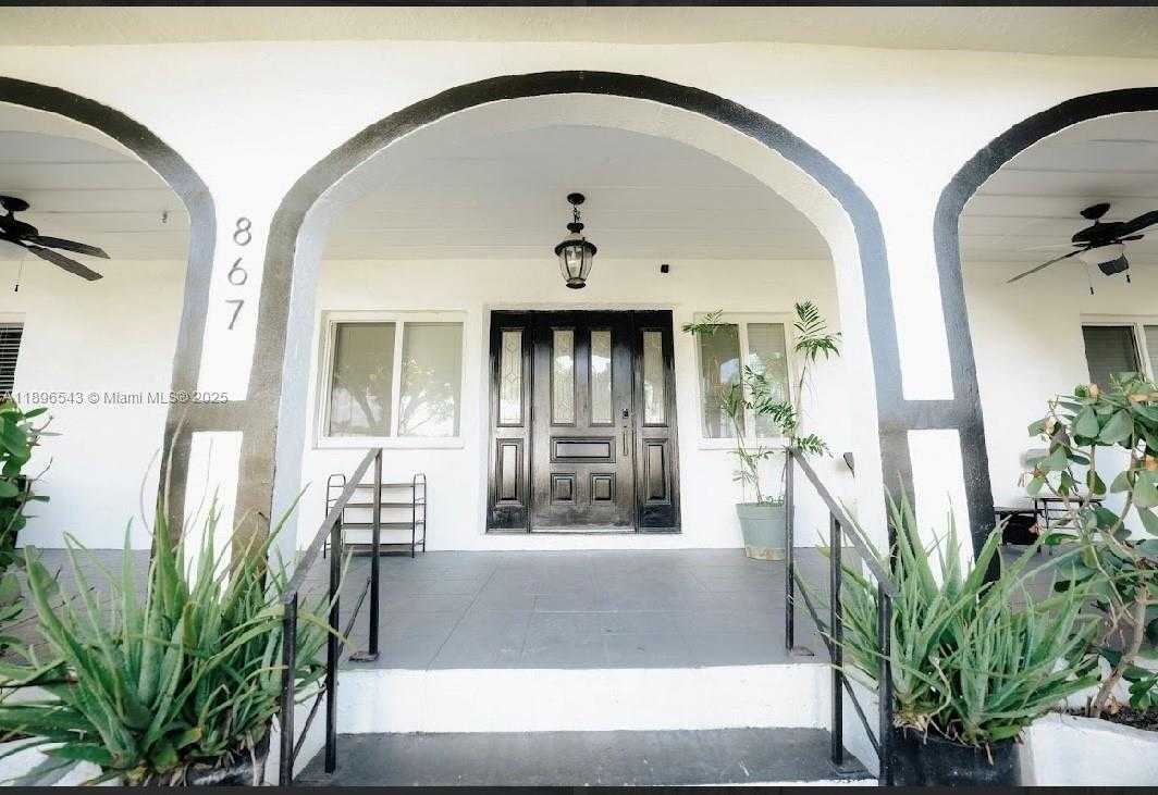 Small Image of 867 NORTH WEST 4TH AVE, Homestead Number 2