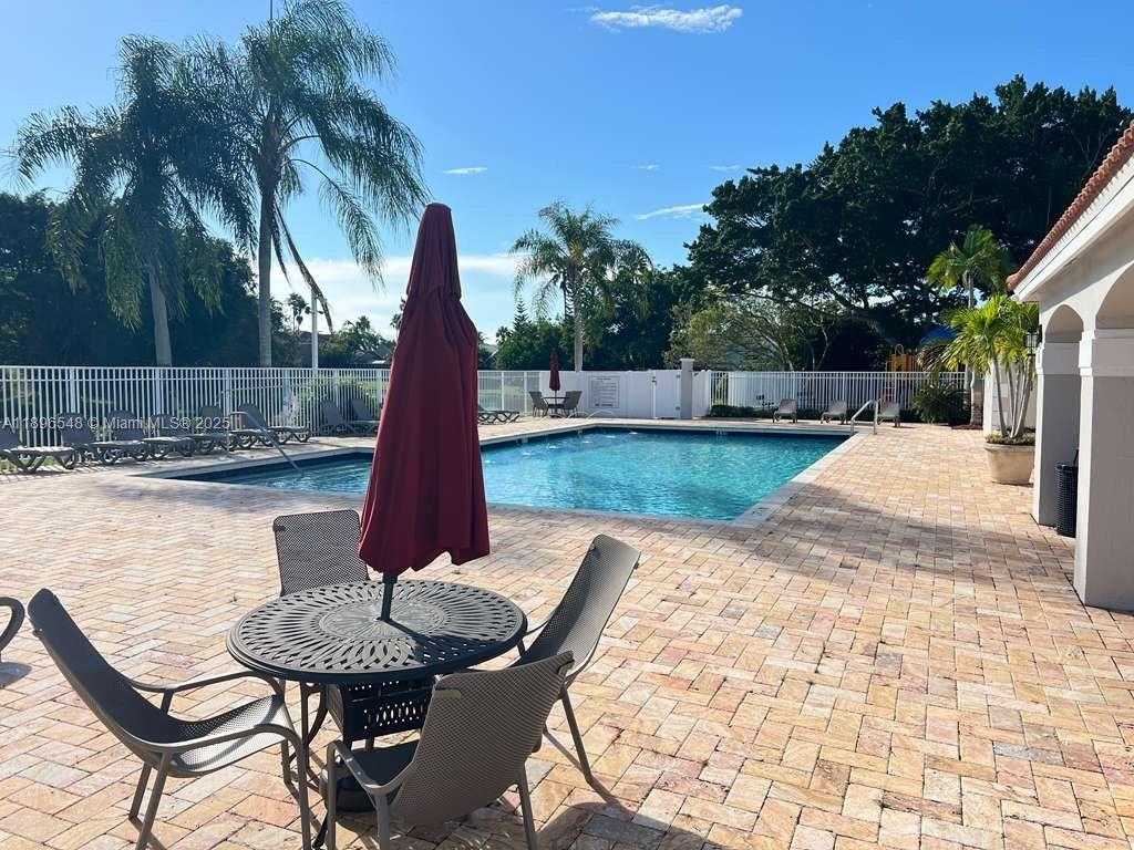Small Image of 366 BEDFORD AVE, Weston Number 36