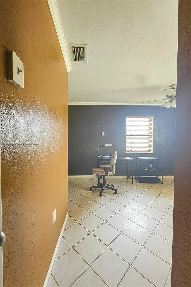 Small Image of 15770 NORTH WEST 17TH PL, Miami Gardens Number 11