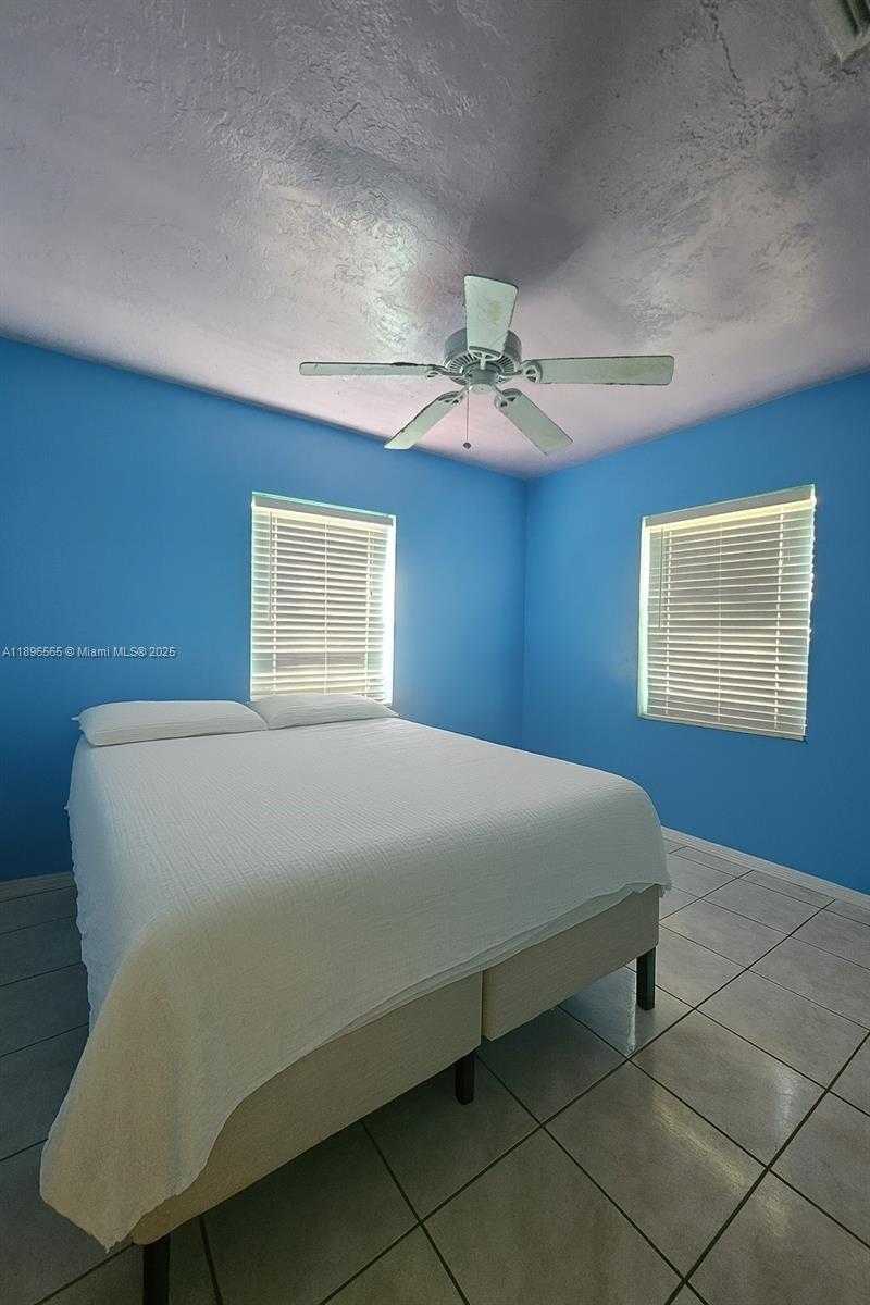 Small Image of 15770 NORTH WEST 17TH PL, Miami Gardens Number 19