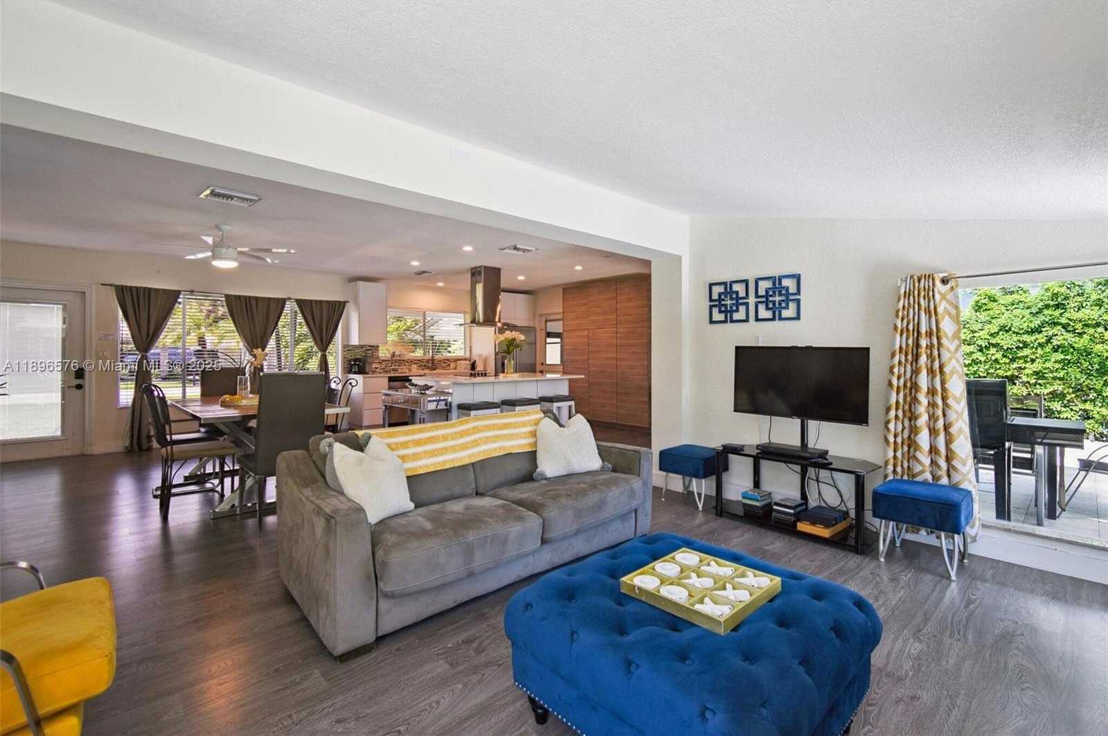 Small Image of 942 SOUTH EAST 13TH AVE, Deerfield Beach Number 13