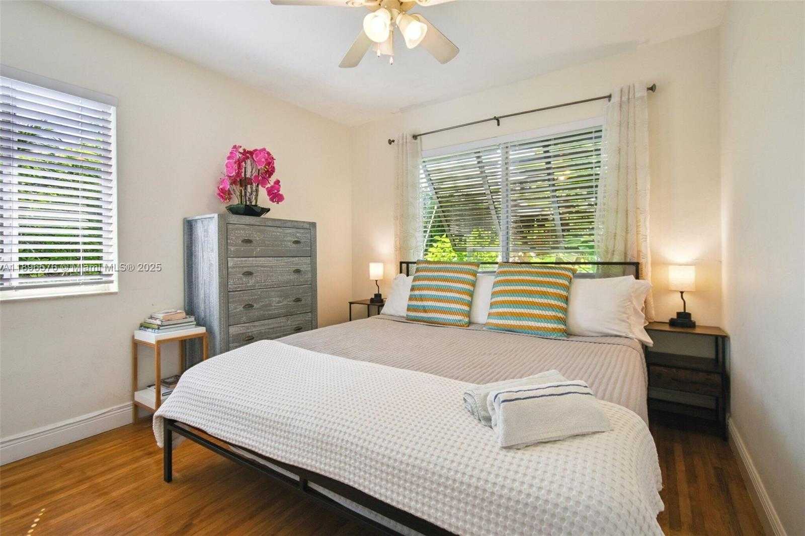 Small Image of 942 SOUTH EAST 13TH AVE, Deerfield Beach Number 21