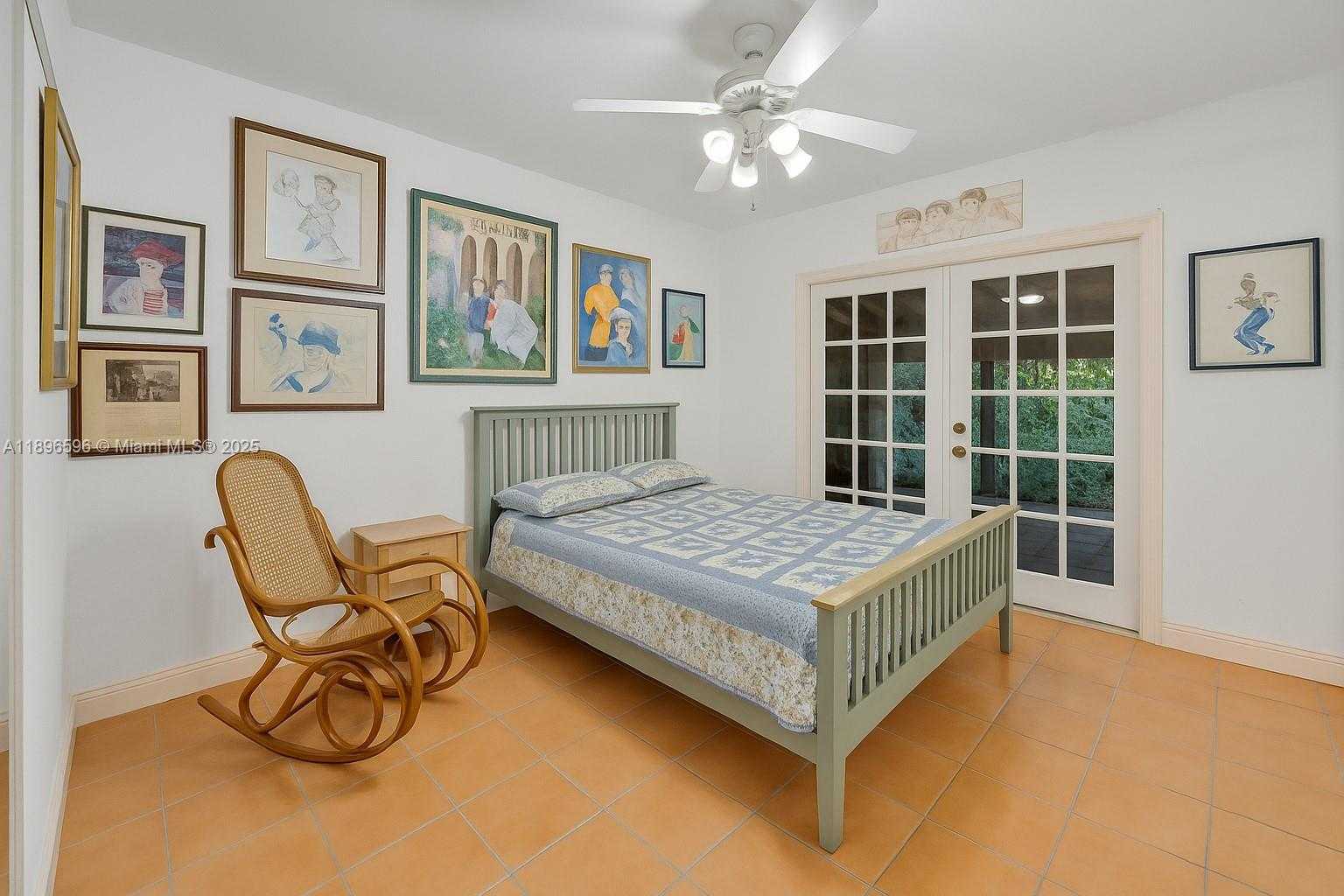 Small Image of 15000 OLD CUTLER RD, Palmetto Bay Number 10