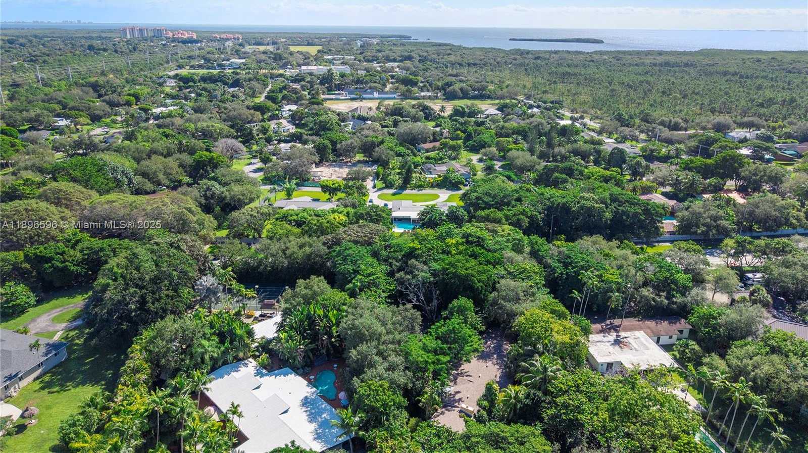 Small Image of 15000 OLD CUTLER RD, Palmetto Bay Number 26