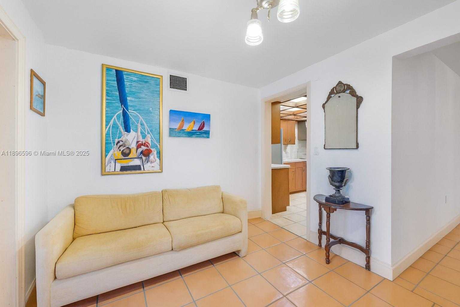 Small Image of 15000 OLD CUTLER RD, Palmetto Bay Number 7
