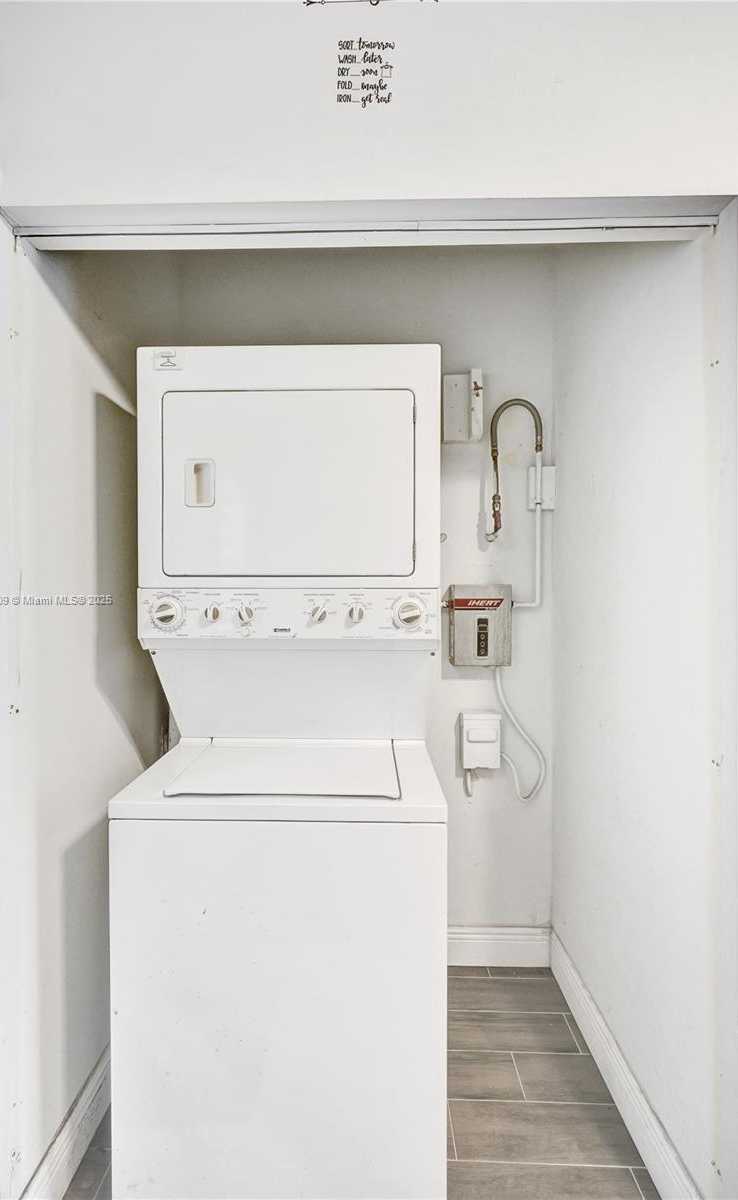 Small Image of 119 SOUTH WEST 22ND AVE, Fort Lauderdale Number 15