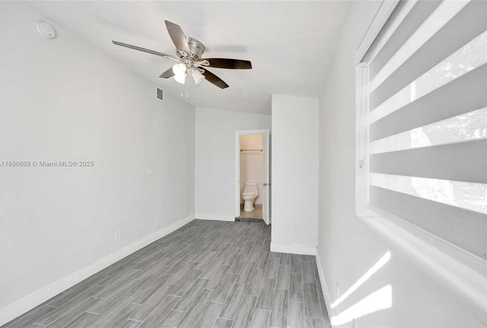 Small Image of 119 SOUTH WEST 22ND AVE, Fort Lauderdale Number 17