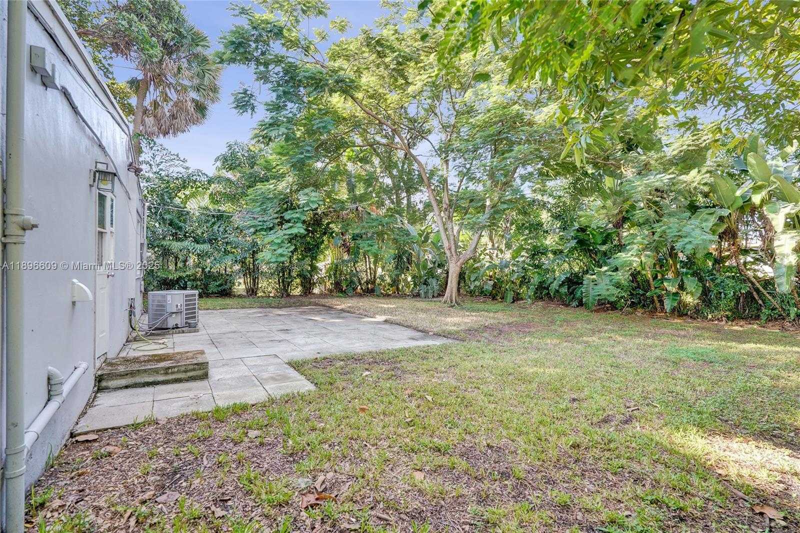 Small Image of 119 SOUTH WEST 22ND AVE, Fort Lauderdale Number 30