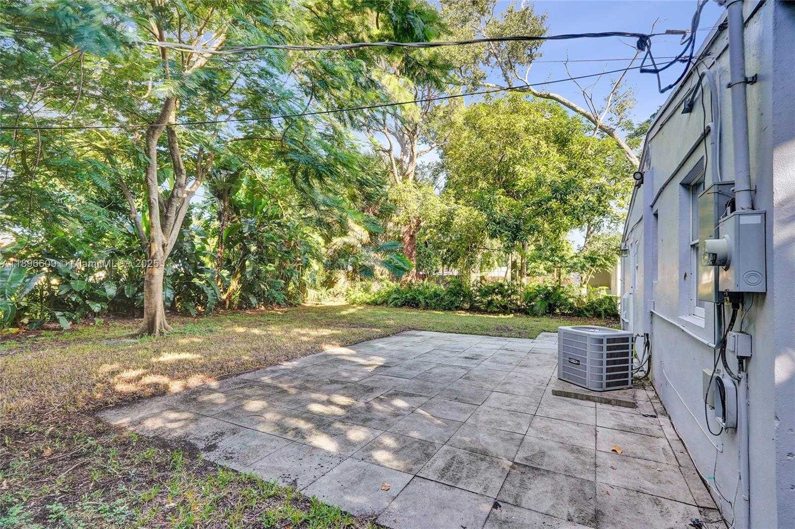Small Image of 119 SOUTH WEST 22ND AVE, Fort Lauderdale Number 33