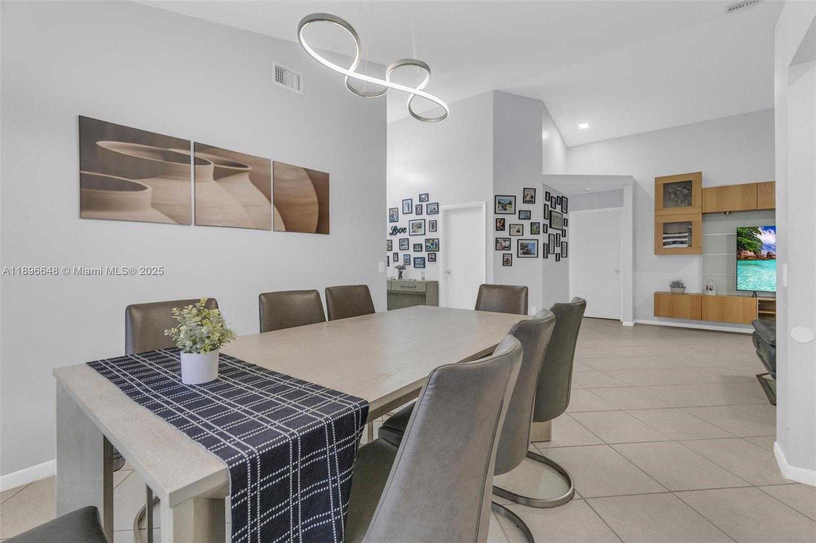 Small Image of 362 BRIDGETON RD, Weston Number 12