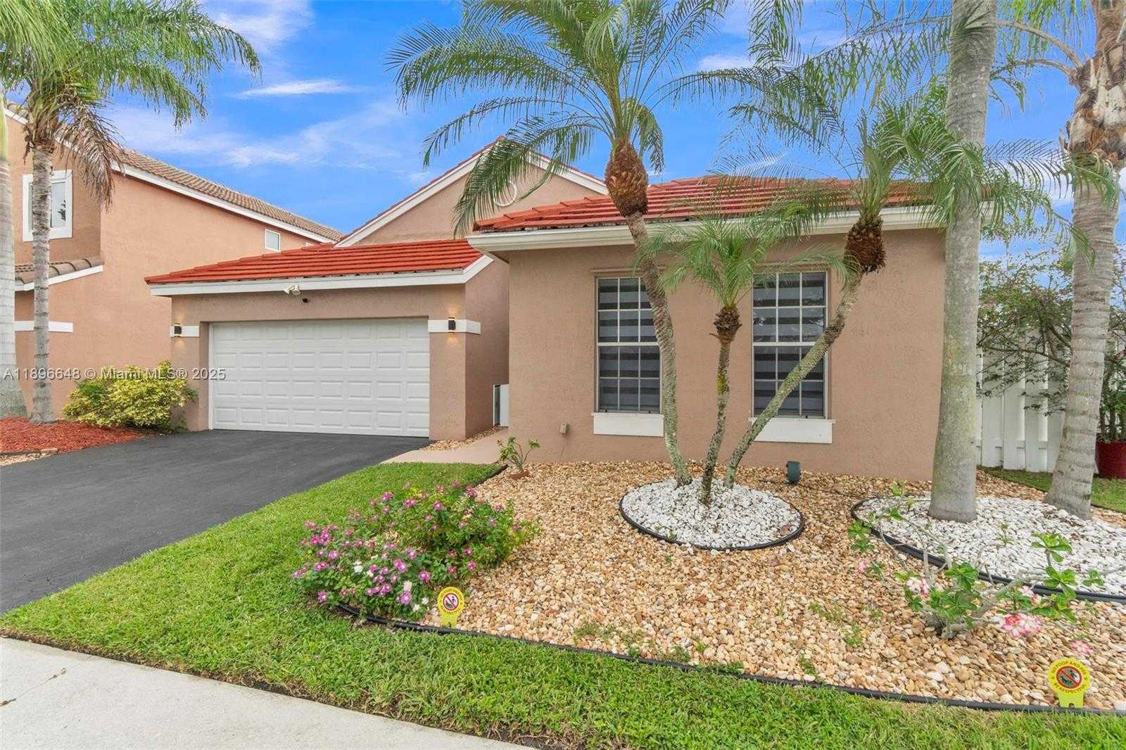 Small Image of 362 BRIDGETON RD, Weston Number 3