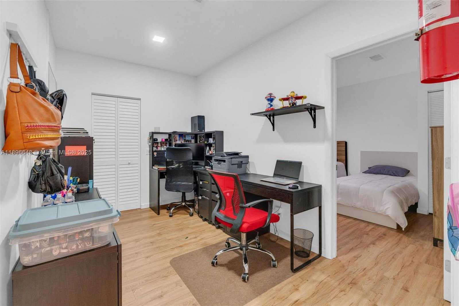 Small Image of 362 BRIDGETON RD, Weston Number 33