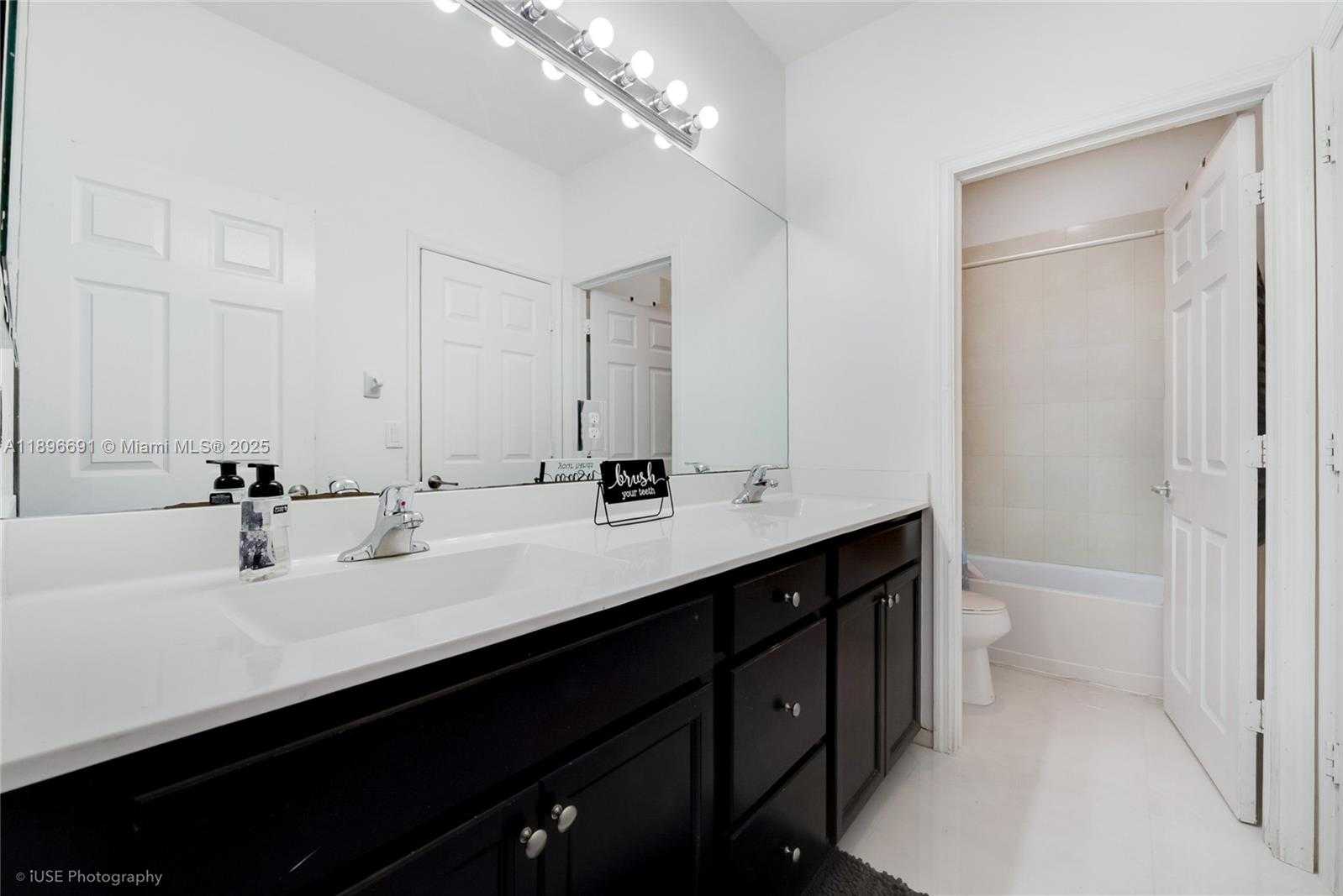 Small Image of 11711 SOUTH WEST 254TH ST, Homestead Number 9
