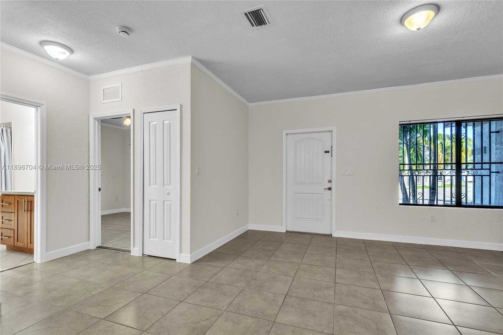 Small Image of 27109 SOUTH WEST 133RD CT, Homestead Number 12