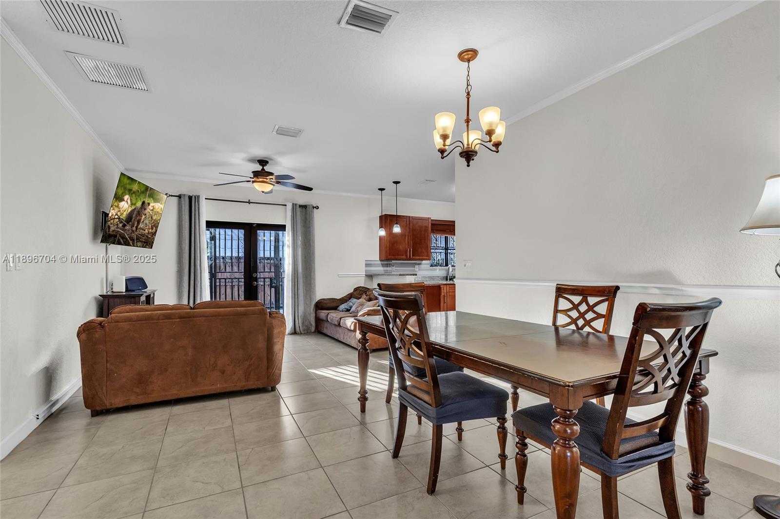 Small Image of 27109 SOUTH WEST 133RD CT, Homestead Number 18