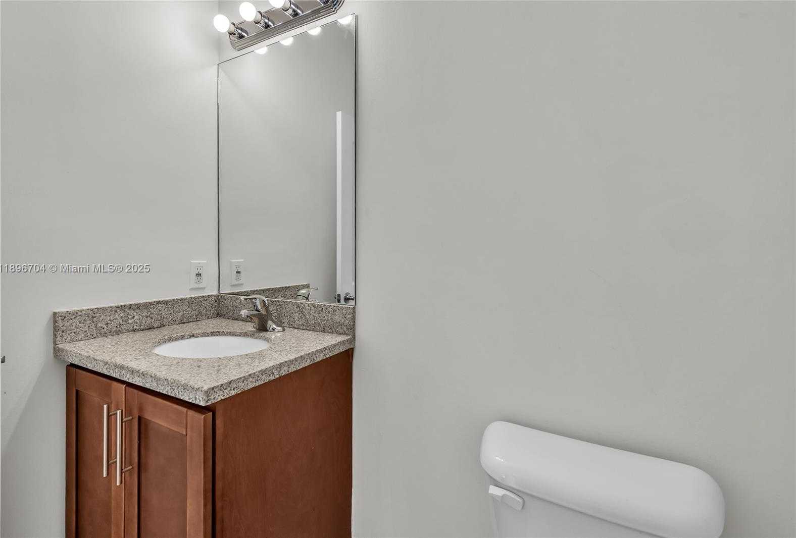 Small Image of 27109 SOUTH WEST 133RD CT, Homestead Number 20
