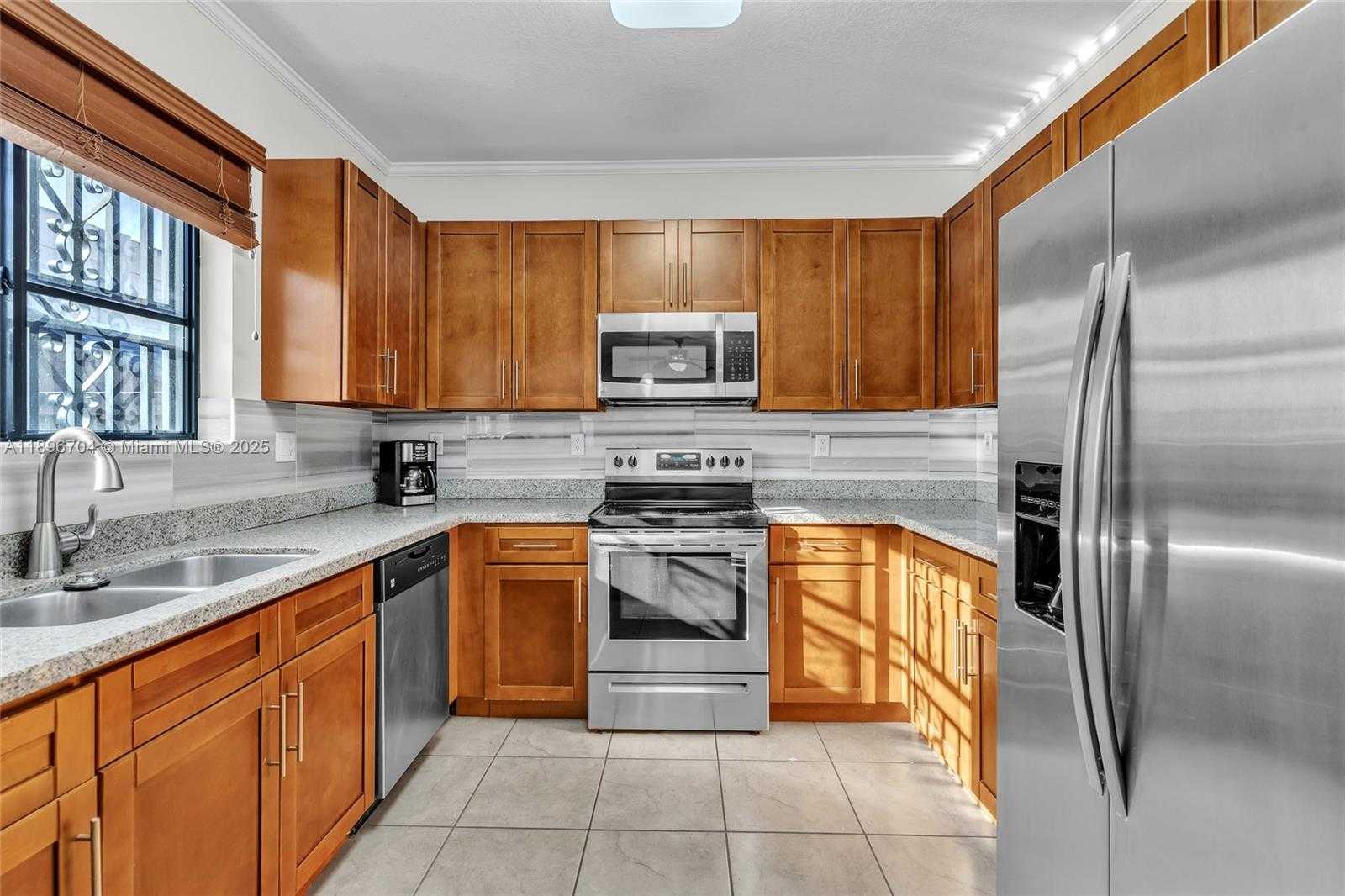 Small Image of 27109 SOUTH WEST 133RD CT, Homestead Number 22