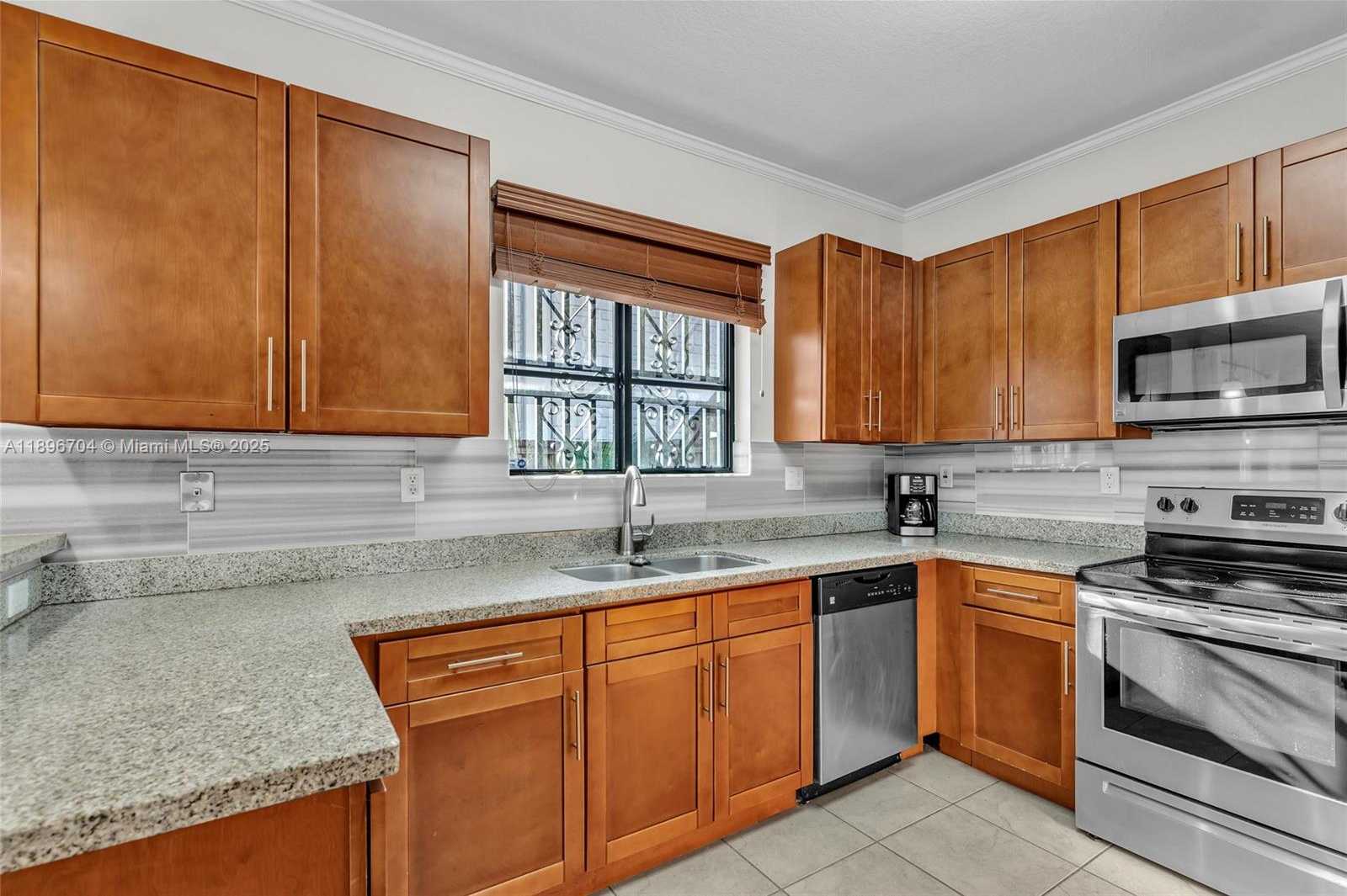 Small Image of 27109 SOUTH WEST 133RD CT, Homestead Number 23