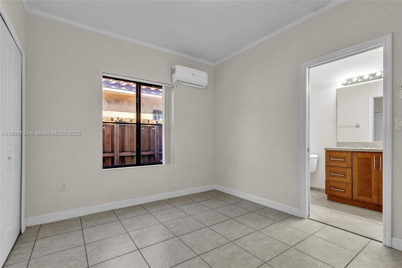 Small Image of 27109 SOUTH WEST 133RD CT, Homestead Number 33
