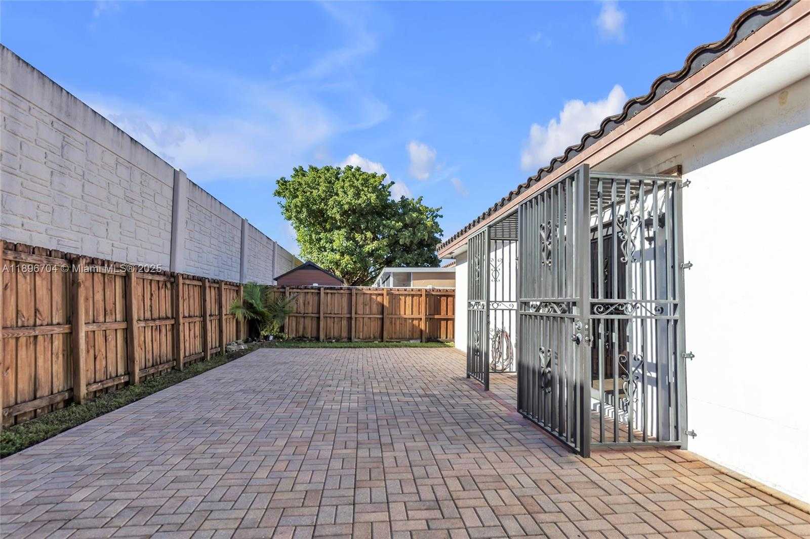 Small Image of 27109 SOUTH WEST 133RD CT, Homestead Number 45