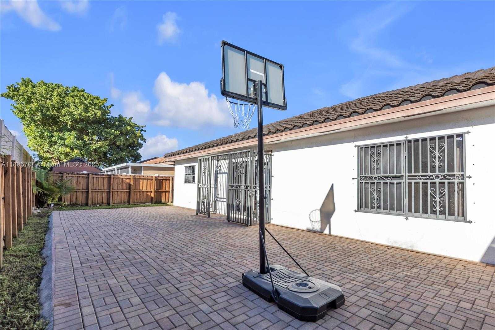 Small Image of 27109 SOUTH WEST 133RD CT, Homestead Number 8