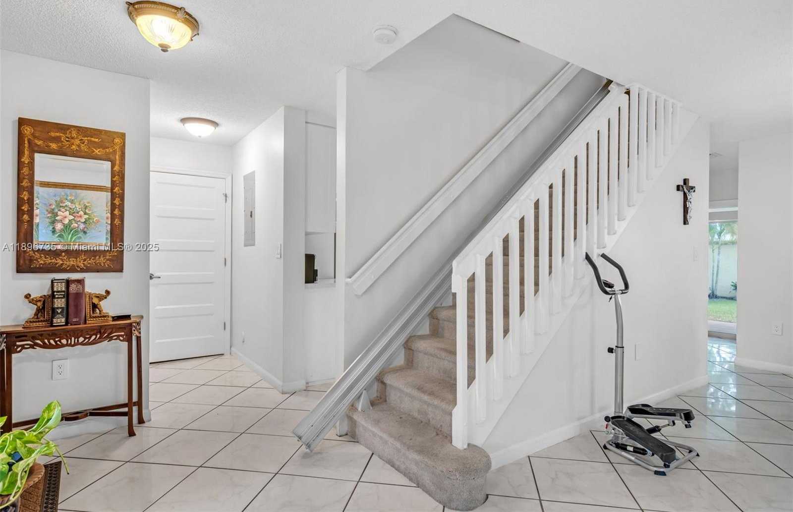 Small Image of 18536 NORTH WEST 56TH PL, Miami Gardens Number 12