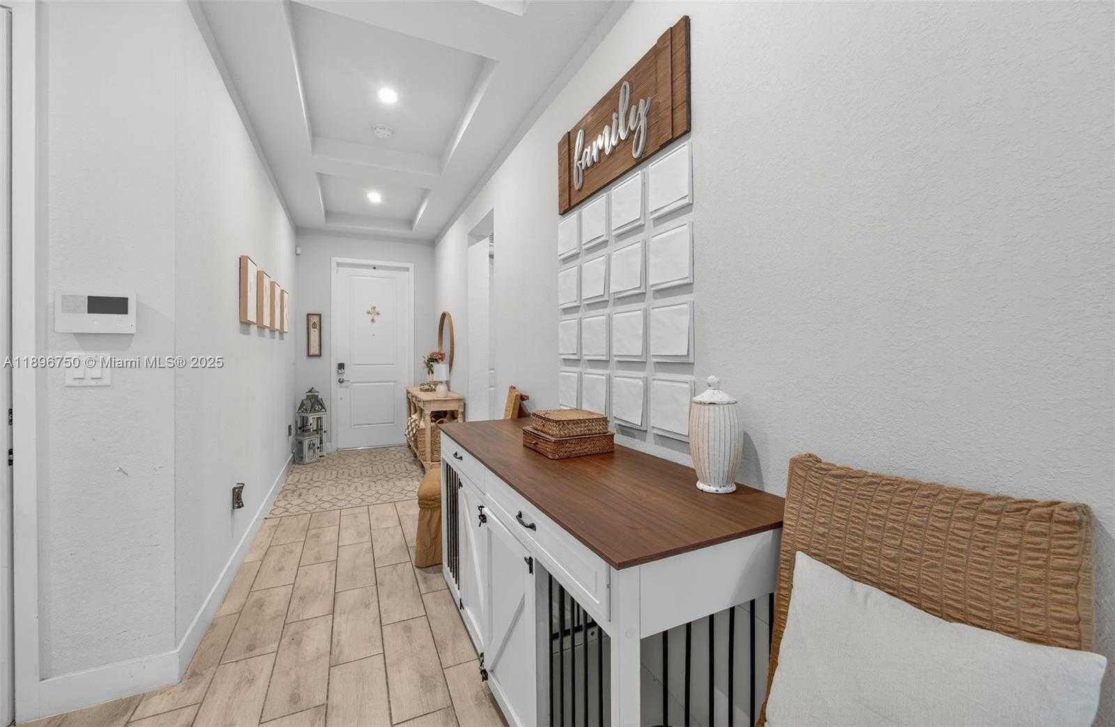 Small Image of 23351 SOUTH WEST 106TH PL, Homestead Number 4