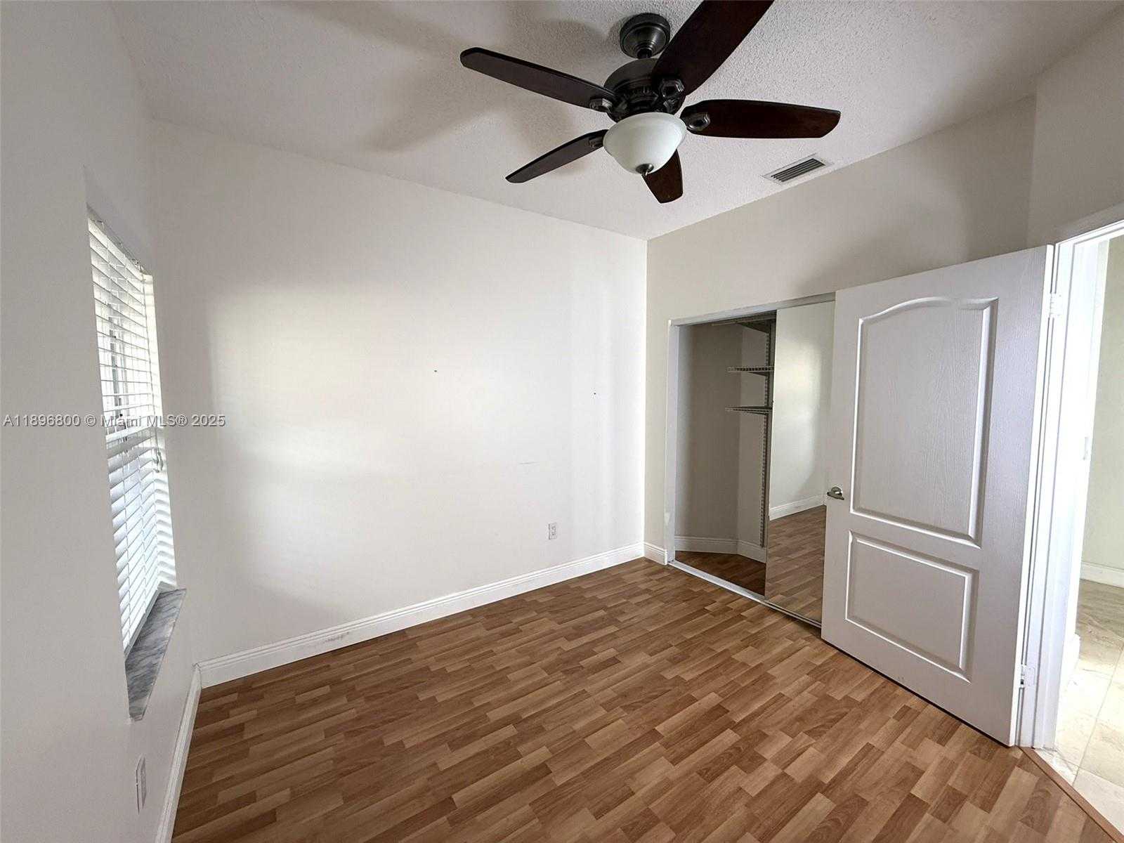 Small Image of 3119 NORTH WEST 99TH PL, Doral Number 11