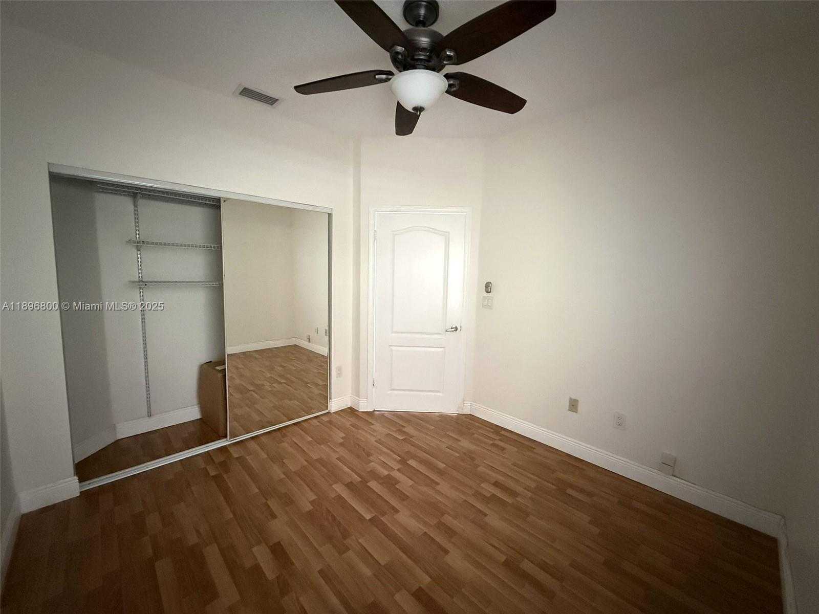 Small Image of 3119 NORTH WEST 99TH PL, Doral Number 12