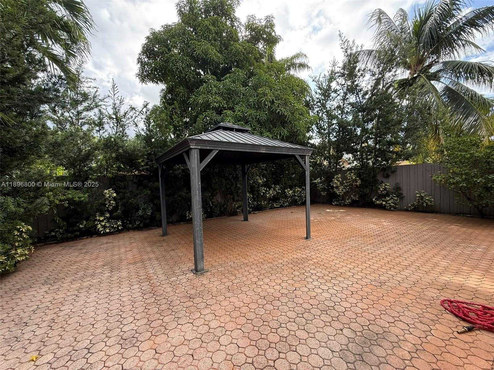 Small Image of 3119 NORTH WEST 99TH PL, Doral Number 38