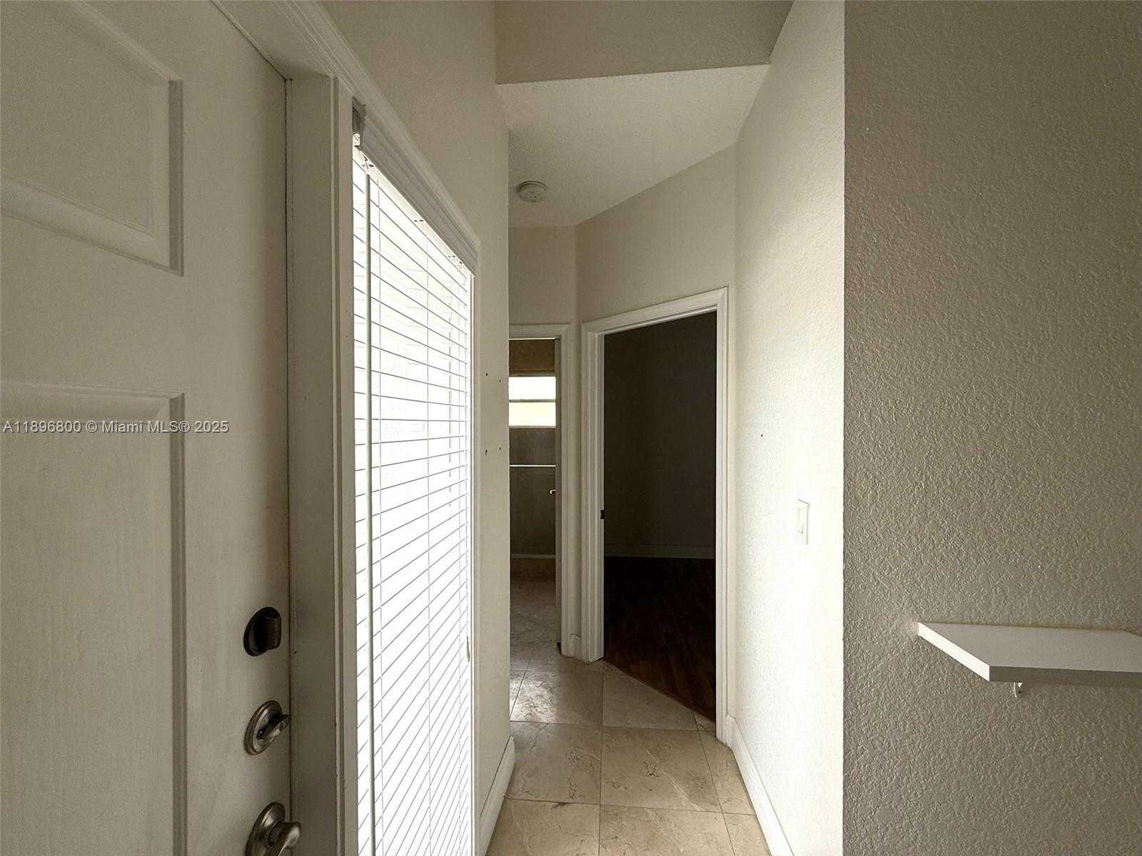 Small Image of 3119 NORTH WEST 99TH PL, Doral Number 5