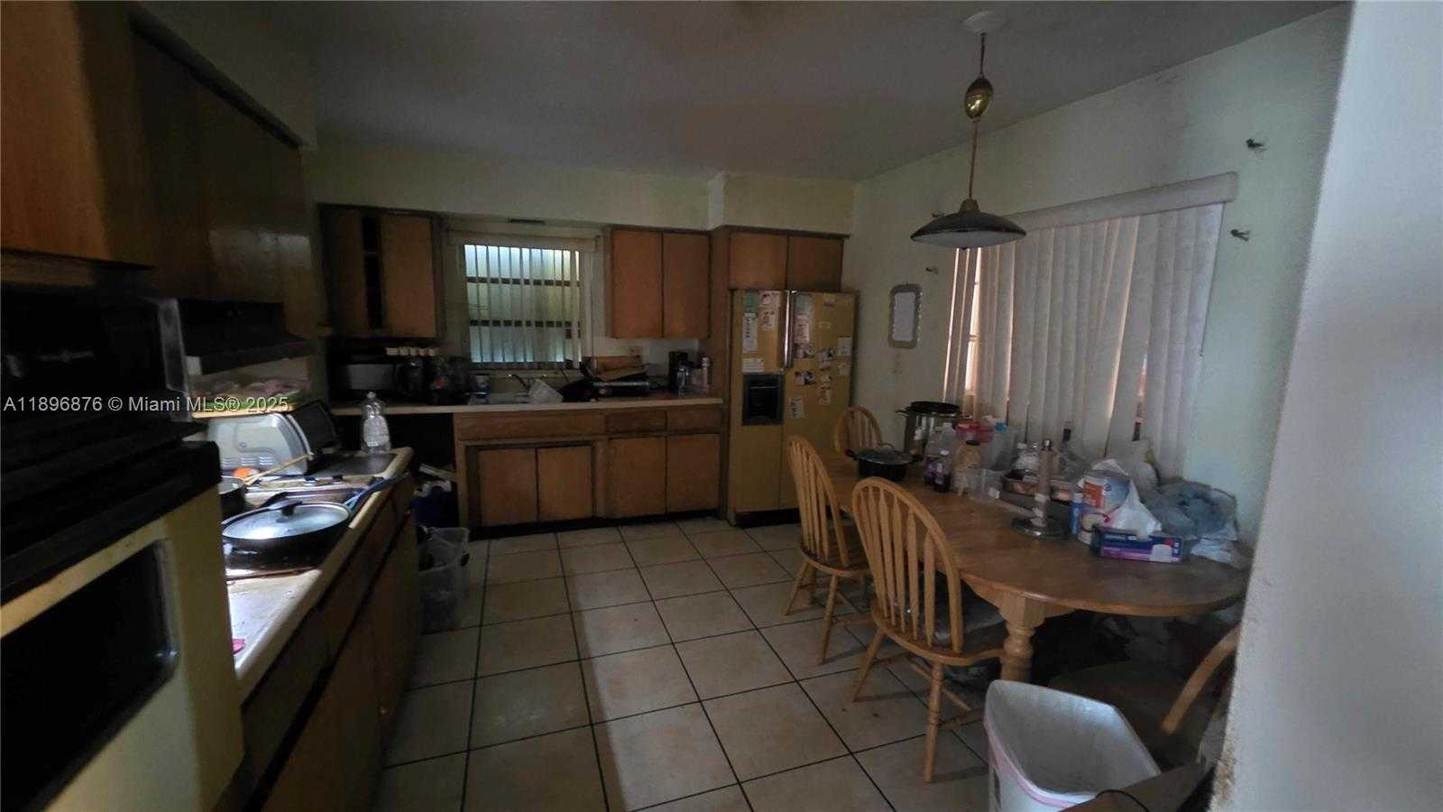 Small Image of 2915 NORTH WEST 183RD ST, Miami Gardens Number 5
