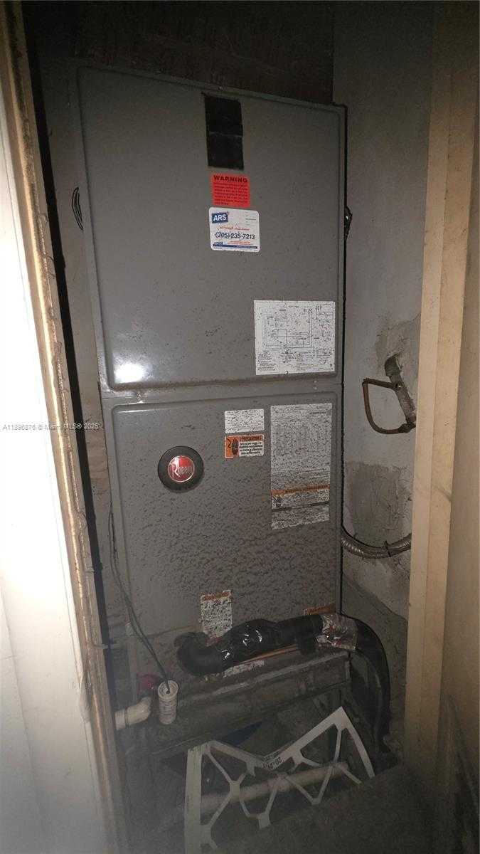 Small Image of 2915 NORTH WEST 183RD ST, Miami Gardens Number 7
