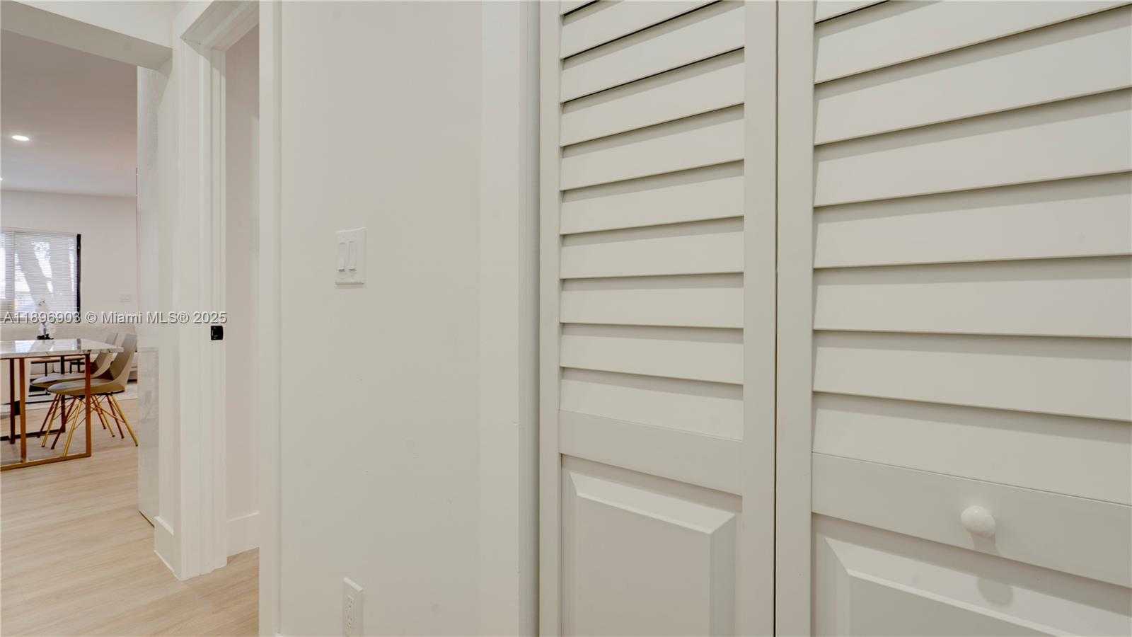 Small Image of 2736 NORTH WEST 21ST AVE, Oakland Park Number 19