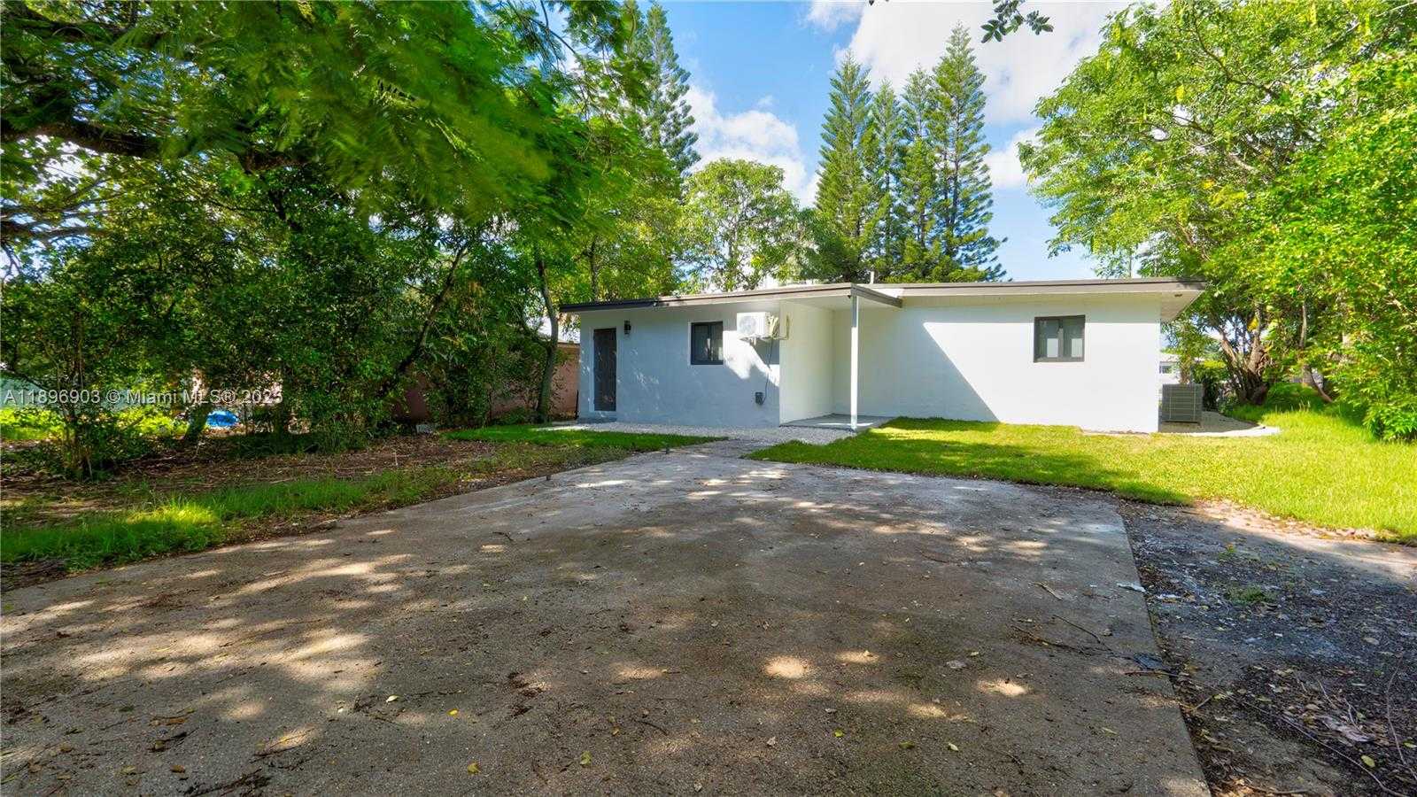 Small Image of 2736 NORTH WEST 21ST AVE, Oakland Park Number 43