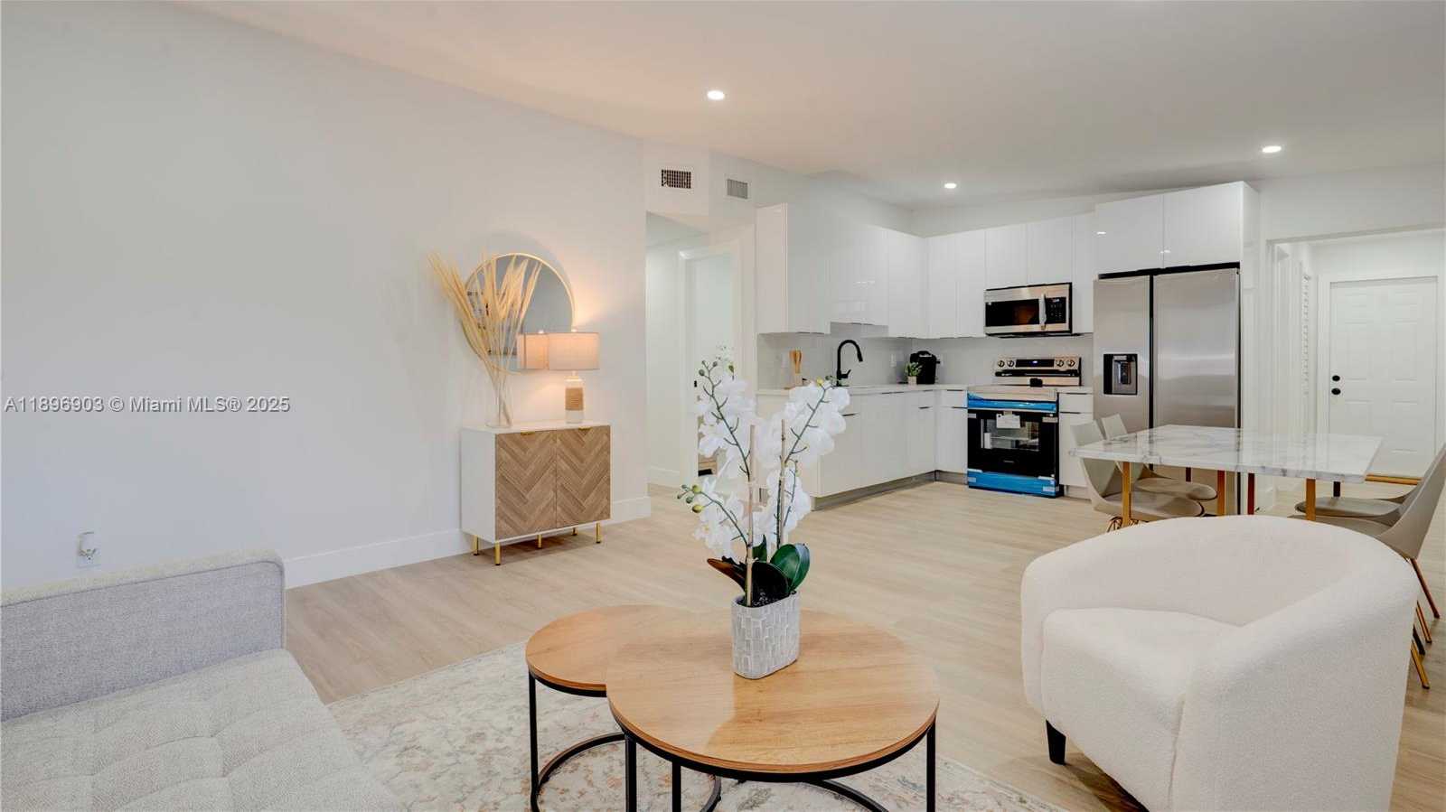 Small Image of 2736 NORTH WEST 21ST AVE, Oakland Park Number 6