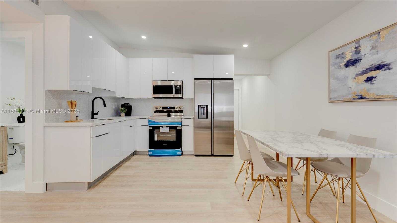 Small Image of 2736 NORTH WEST 21ST AVE, Oakland Park Number 7