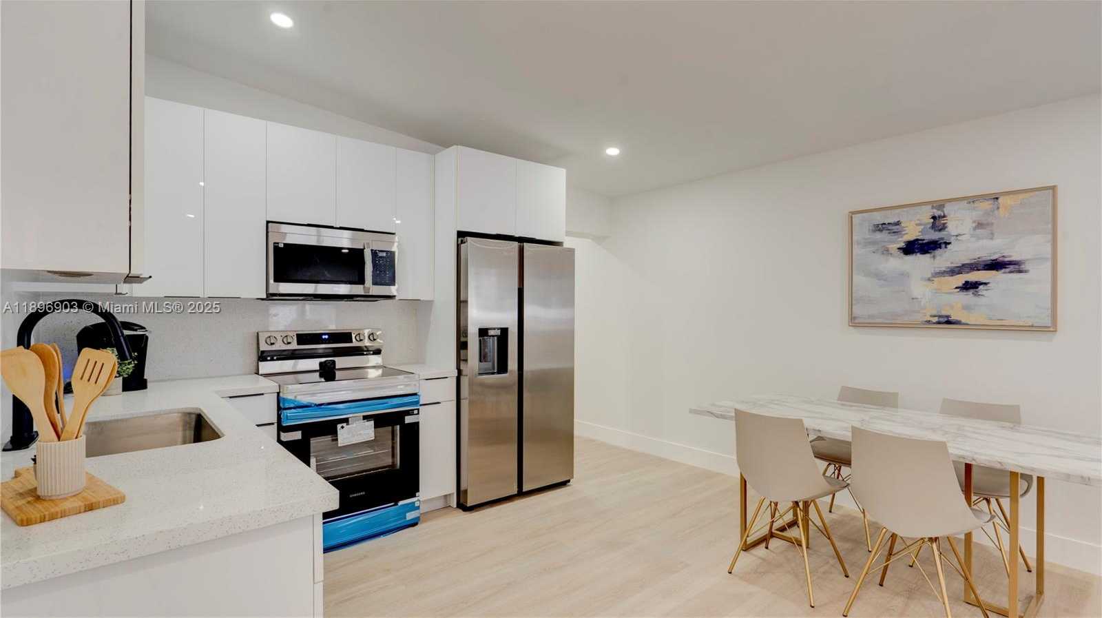 Small Image of 2736 NORTH WEST 21ST AVE, Oakland Park Number 8