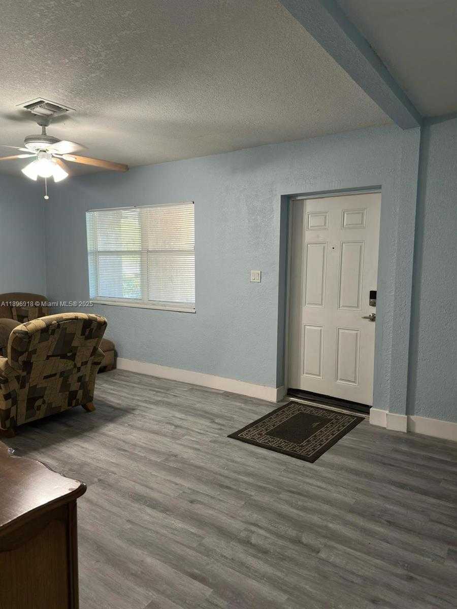 Small Image of 131 CAROLINA AVE, Fort Lauderdale Number 11