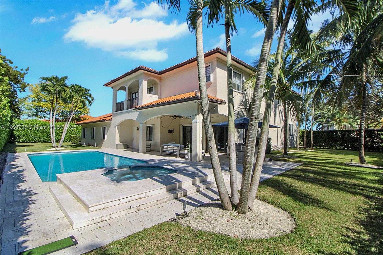 Small Image of 18968 SOUTH WEST 80TH CT, Cutler Bay Number 38