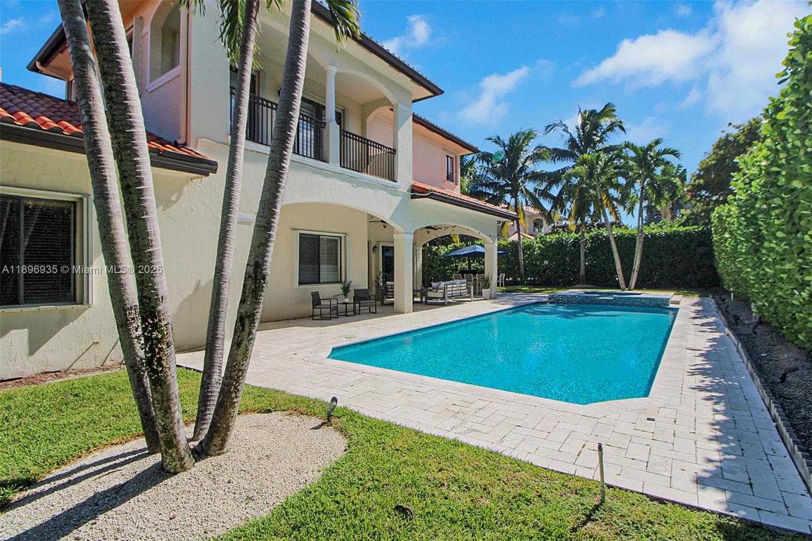 Small Image of 18968 SOUTH WEST 80TH CT, Cutler Bay Number 39
