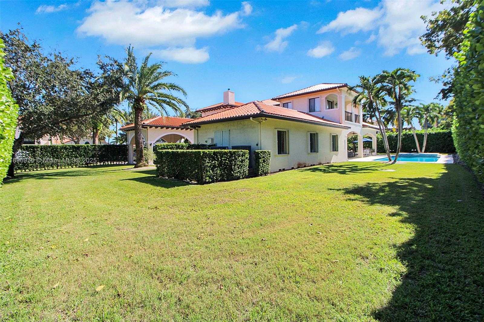 Small Image of 18968 SOUTH WEST 80TH CT, Cutler Bay Number 43
