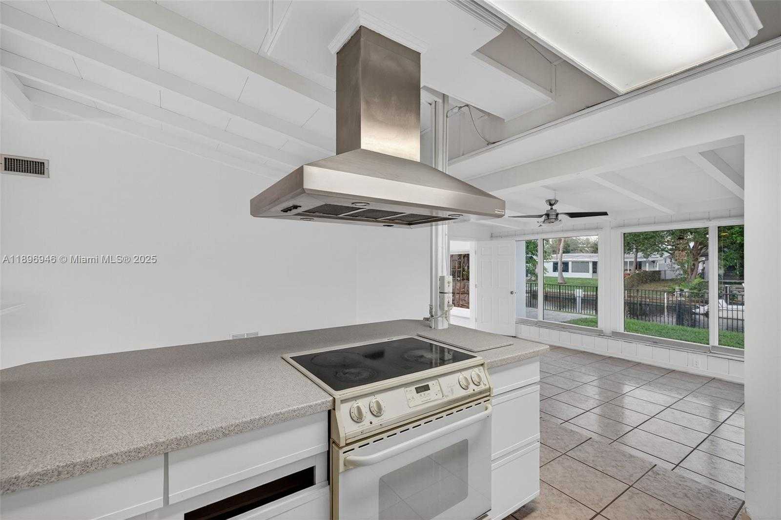 Small Image of 2524 MARATHON LN, Fort Lauderdale Number 20
