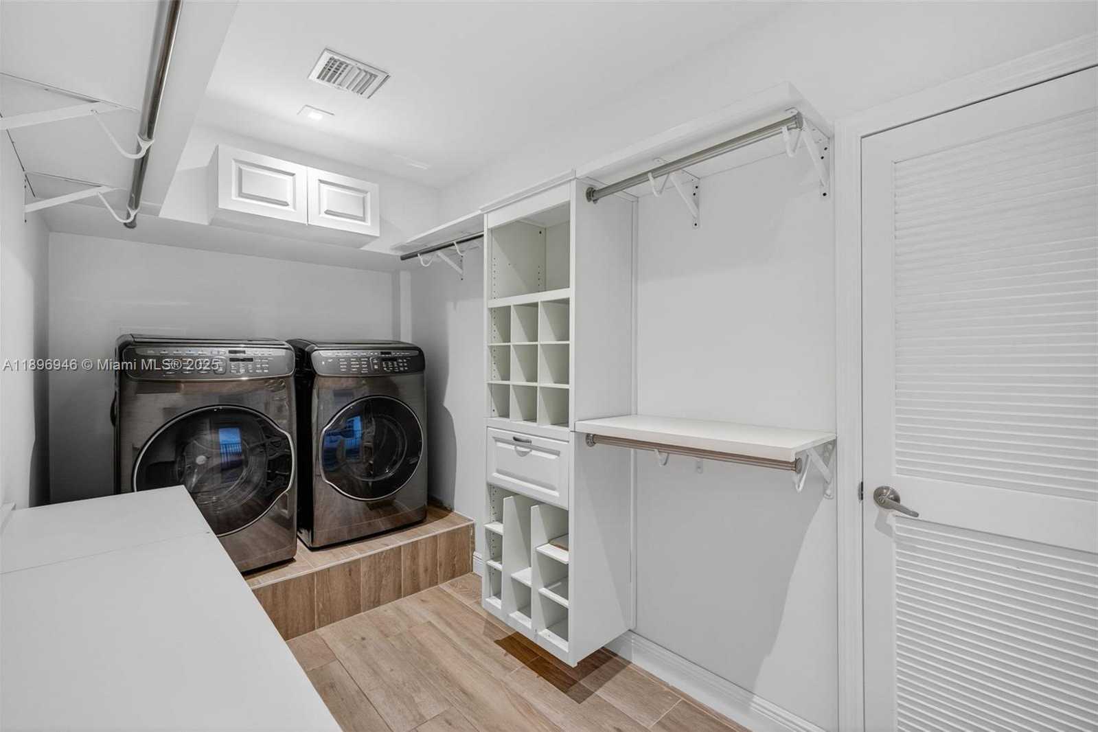 Small Image of 2524 MARATHON LN, Fort Lauderdale Number 26