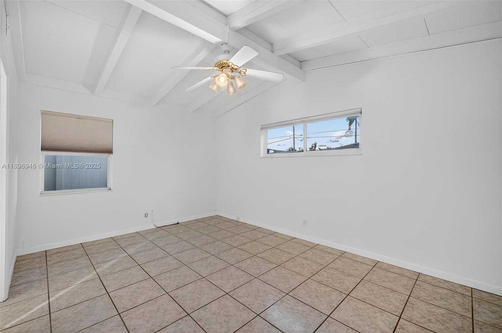 Small Image of 2524 MARATHON LN, Fort Lauderdale Number 37