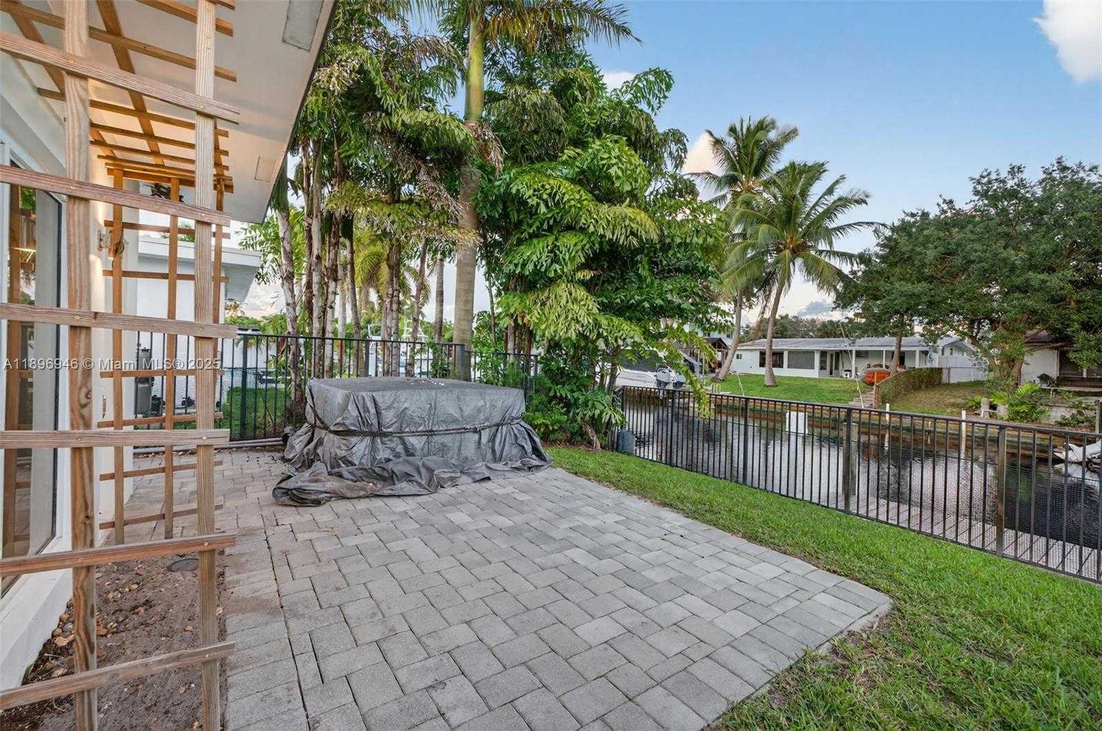 Small Image of 2524 MARATHON LN, Fort Lauderdale Number 44