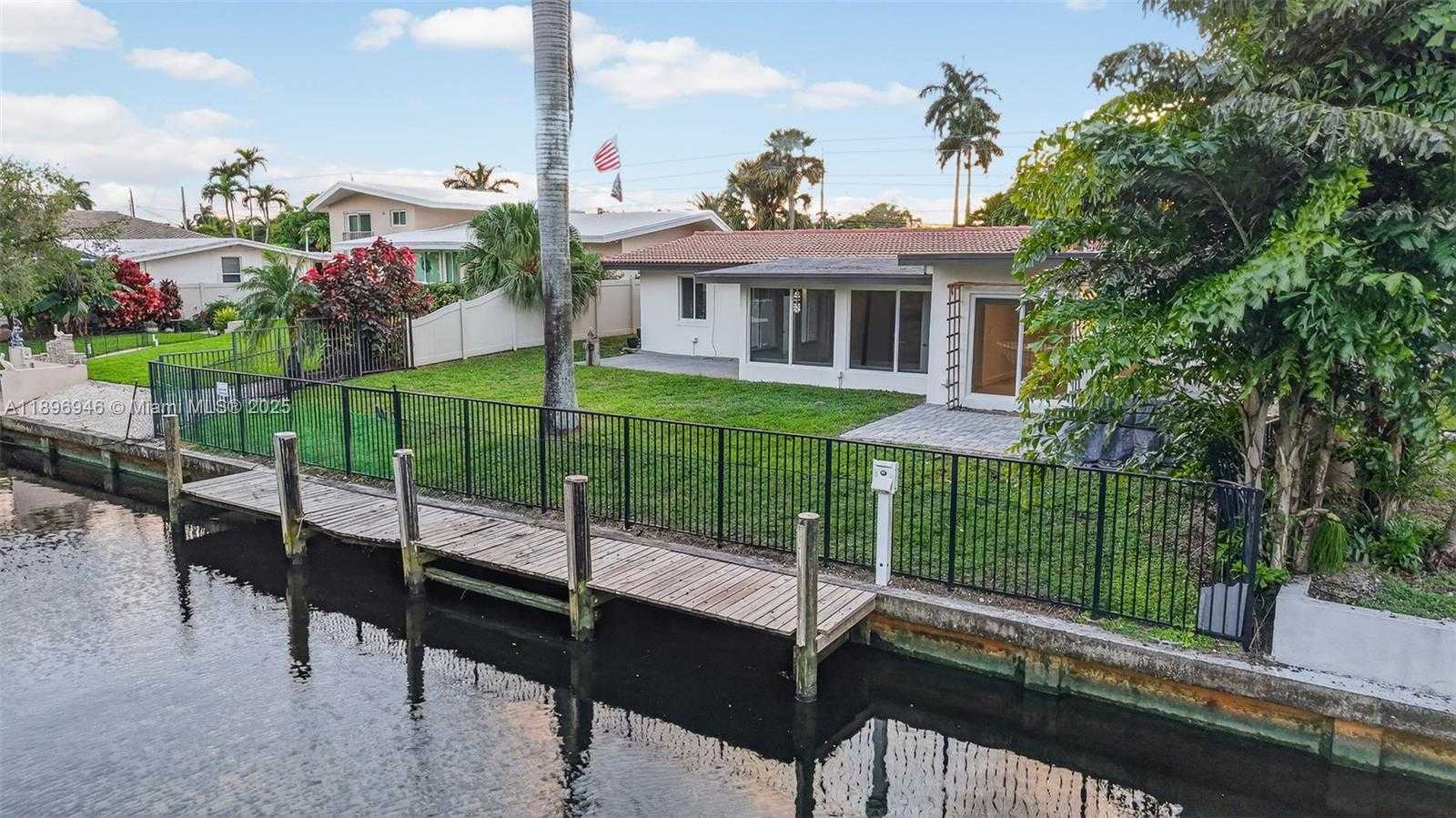 Small Image of 2524 MARATHON LN, Fort Lauderdale Number 52