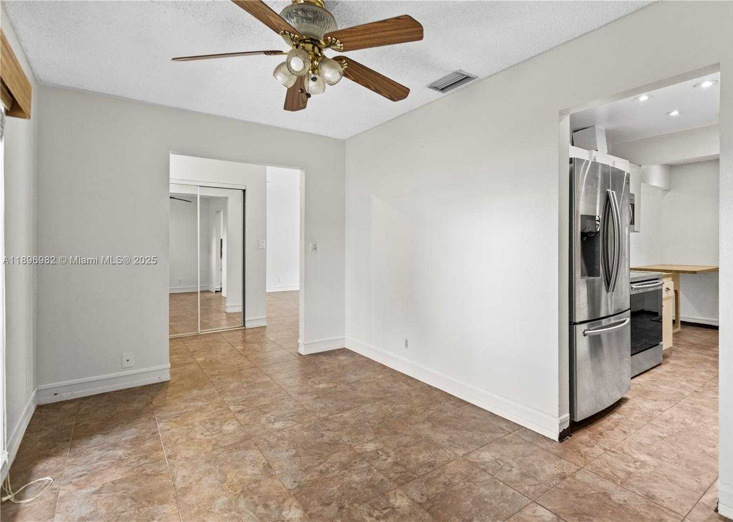 Small Image of 10410 SOUTH WEST 50TH PL, Cooper City Number 19