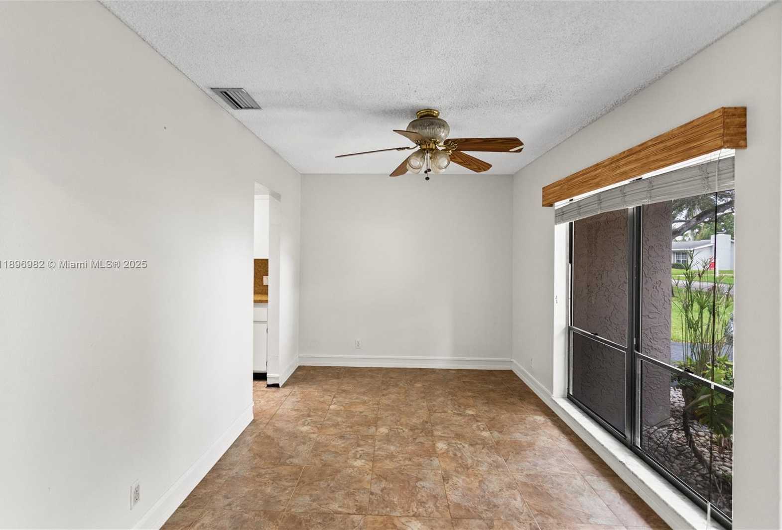 Small Image of 10410 SOUTH WEST 50TH PL, Cooper City Number 21