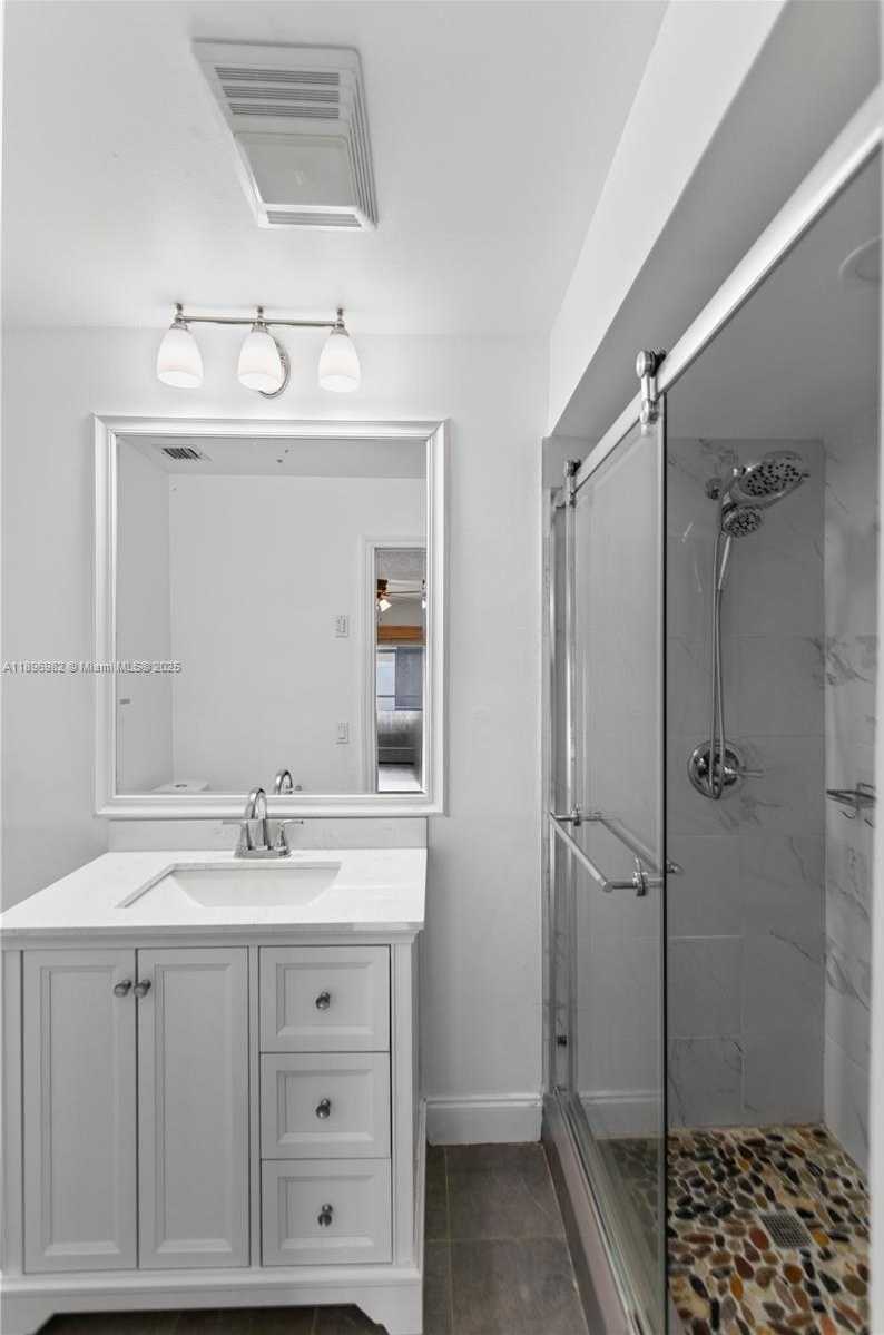 Small Image of 10410 SOUTH WEST 50TH PL, Cooper City Number 28